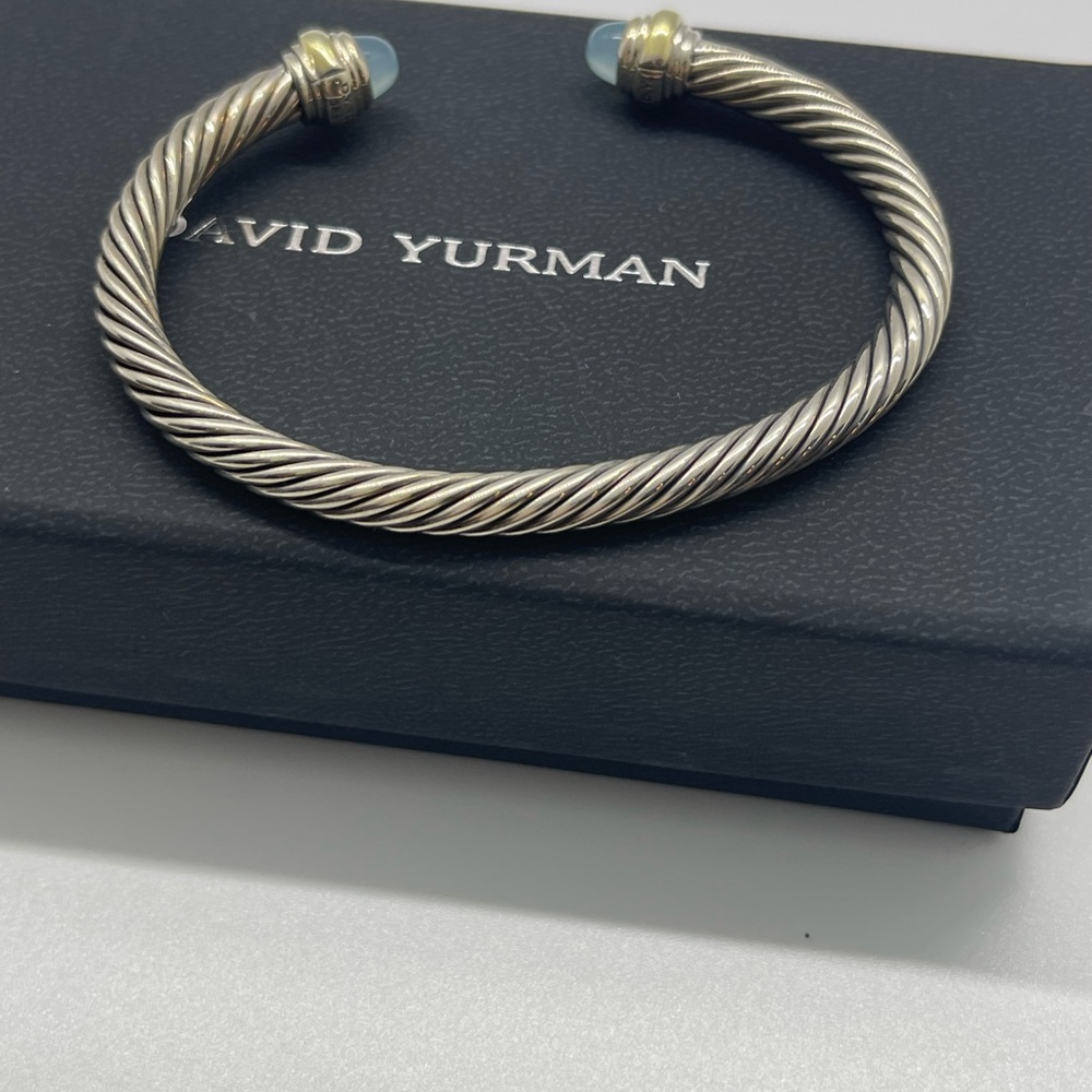 David Yurman 5mm Bracelet with Blue Chalcedony and Gold - Picture 5 of 9